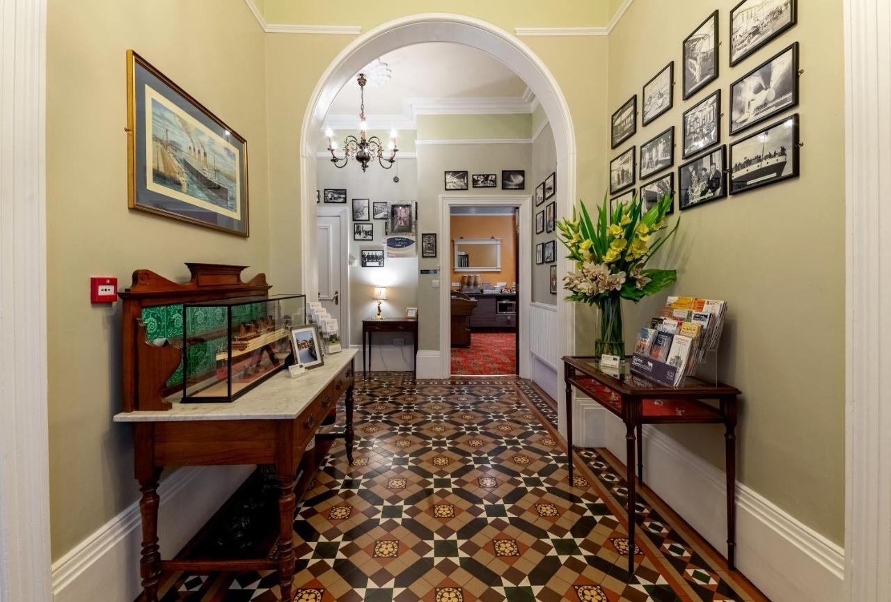 Charades Guest House Герефорд Екстер'єр фото