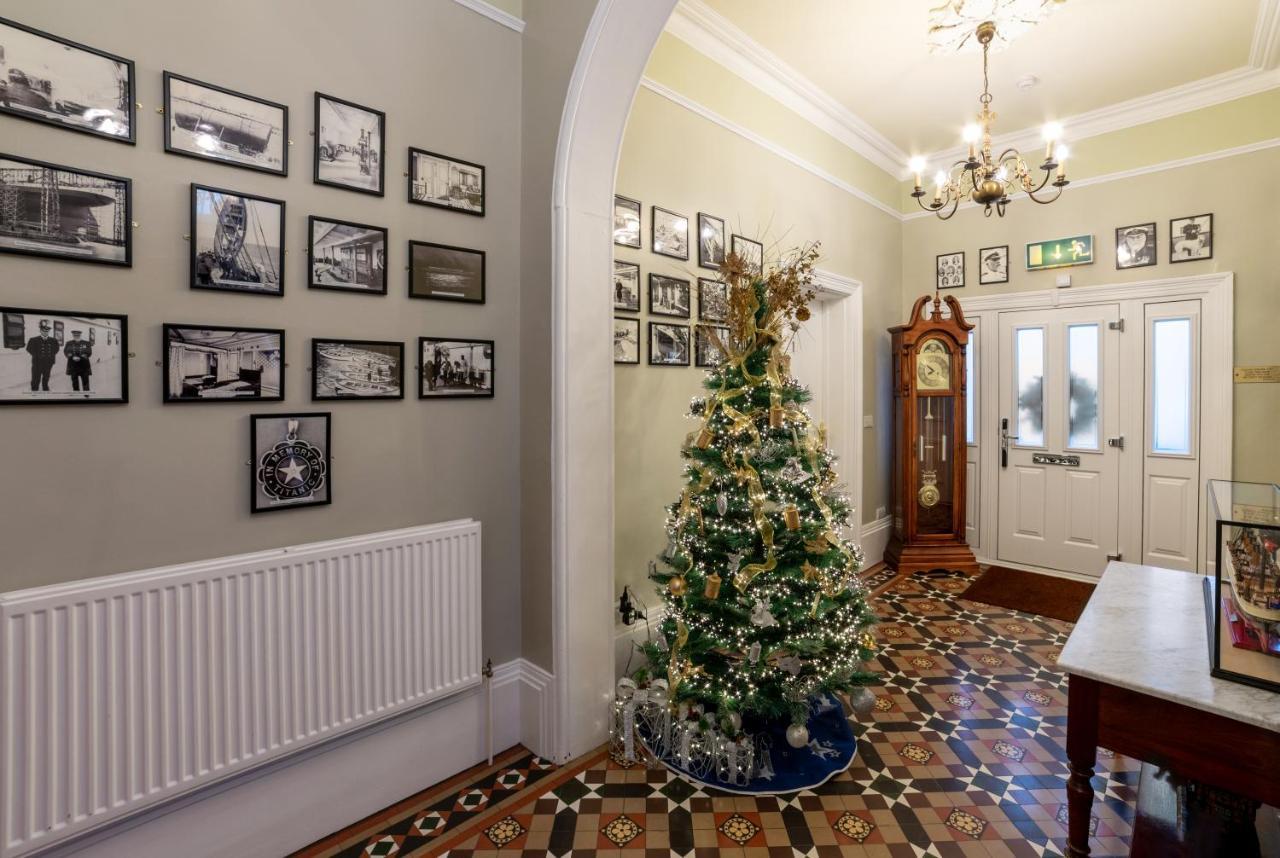 Charades Guest House Герефорд Екстер'єр фото