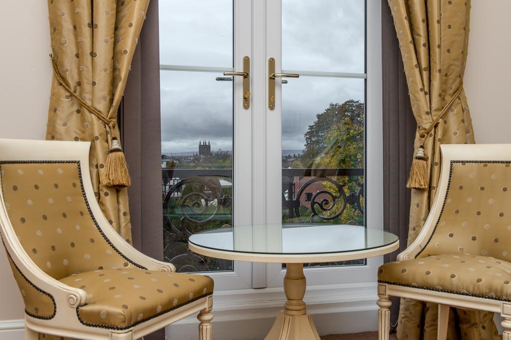 Charades Guest House Герефорд Номер фото